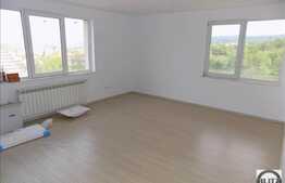 Penthouse cu 5 camere, 135 mp, terasa 150 mp, imobil nou, garaj, zona linistita