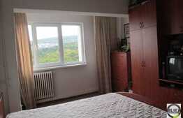 2 camere, 54 mp, decomandat, zona strazii Parang