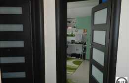 Vanzare apartament cochet, 3 camere, 2 balcoane, zona Somesului! Parcare!