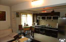 Vanzare apartament cochet, 3 camere, 2 balcoane, zona Somesului! Parcare!