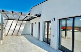 Apartament 3 camere, 2 bai, 81mp, terasa 50mp, view, parcare, zona Catanelor