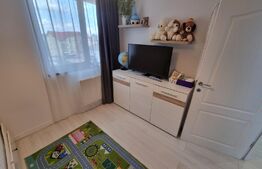 Apartament modern, 3 camere, 56mp, decomandat, etaj 1, zona Teilor