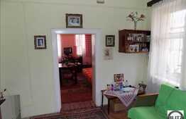 2 camere, 47 mp utili, parcare, curte interioara, zona Piata Cipariu