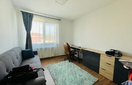 Apartament modern, 3 camere, 64 mp, zona Sesul de Sus