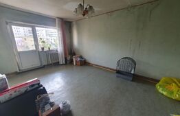 Apartament cu 3 camere, 66 mp, decomandat, zona strazii Ion Mester