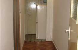 Apartament cu 2 camere, decomandat, mobilat si utilat, zona piata Hermes