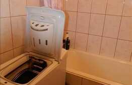 De inchiriat 1 camera, 28 mp, mobilat decent, zona Aleea Detunata!