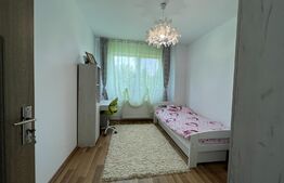 Apartament 3 camere, 54 mp, finisat, mobilat, zona Traian Vuia