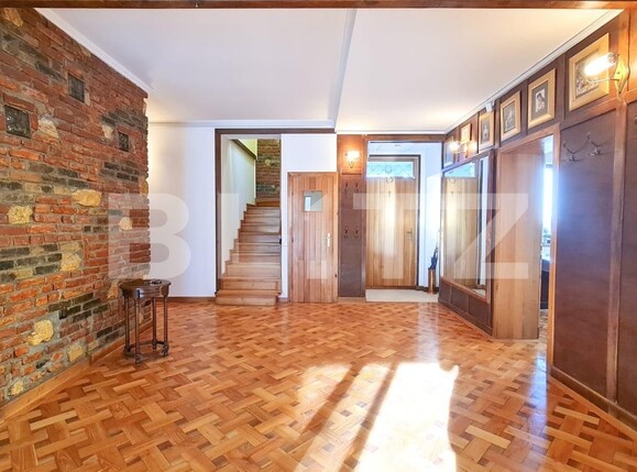 Casa de închiriat 6 camere Drumul Poienii - 126891CI | BLITZ Brașov | Poza1