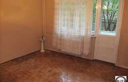 De vanzare apartament cu 3 camere, decomandat, 62 mp utili