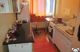 2 camere, semidecomandat, 46 mp, balcon, boxa, zona strazii Al. Vlahuta