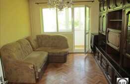 2 camere, decomandat, 50 mp, 1 balcon inchis, boxa, zona strazii Donath!