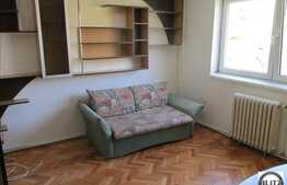 2 camere, decomandat, 50 mp, 1 balcon inchis, boxa, zona strazii Donath!