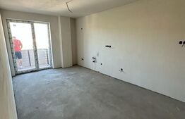 Apartament 2 camere, decomandate, terasa 20 mp, zona Oasului