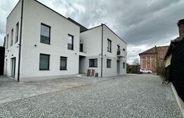 Cladire de birouri, 250 mp, curte de 750 mp, zona Traian Vuia