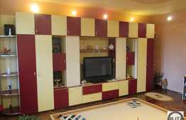 Apartament 1 camera, in casa/vila, 76 mp, parcare, boxa, zona Stadion CRF! 