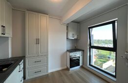 Apartament 3 camere, 75mp, prima inchiriere, parcare, lux, zona Vivo