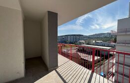 Apartament 3 camere, 75mp, prima inchiriere, parcare, lux, zona Vivo