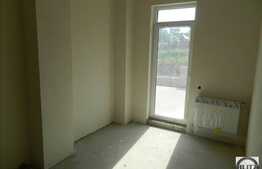 Apartament 2 camere, 38 mp utili, semifinisat, terasa 20 mp, zona Iulius Mall!