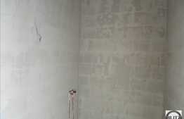 Apartament 2 camere, 38 mp utili, semifinisat, terasa 20 mp, zona Iulius Mall!