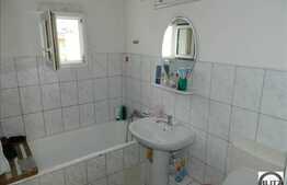 3 camere, 65 mp + loc parcare, zona Expo Transilvania