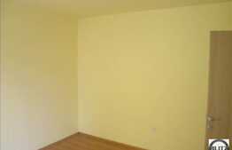 1 camera, 32 mp, balcon, etaj intermediar, zona aerisita! Pozitionare Sudica!