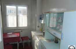 De vanzare 2 camere, 50 mp, balcon, zona Diana!