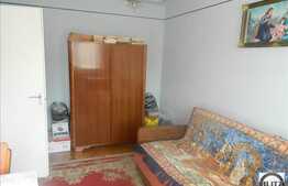 De vanzare 2 camere, 50 mp, balcon, zona Diana!