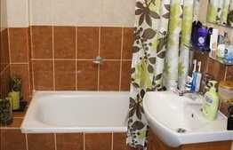 1 camera, 30 mp, zona strazii Cernei, mobilat modern, cu boxa si parcare!