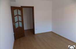 3 camere, 60 mp, bucatarie mobilata, imobil nou, zona strazii Aurel Vlaicu!