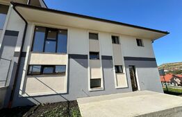 Duplex cu 4 camere , 120 m2 utili , Chinteni