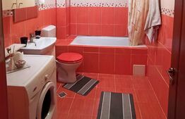 Apartament mobilat si utilat, 2 camere decomandate, 52mp, parcare, zona Florilor