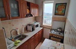 Apartament 2 camere, semidecomandat, 39mp, zona Piața Hermes