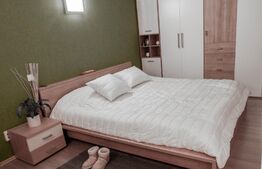 Duplex 4 camere, 130 mp, 500 mp curte, zona Primariei