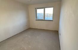 Apartament 3 camere 66 mp, zona Dambul Rotund