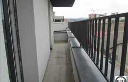 3 camere, 71 mp, decomandat,imobil nou, terasa, zona strazii Paris! Semifinisat!