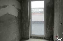 3 camere, 71 mp, decomandat,imobil nou, terasa, zona strazii Paris! Semifinisat!