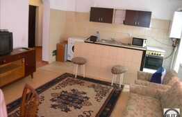 2 camere, 53 mp utili,  semidecomandat, zona strazii Eroilor