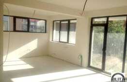 2 camere in vila, 48 mp utili + gradina 23 mp, parcare inclusa