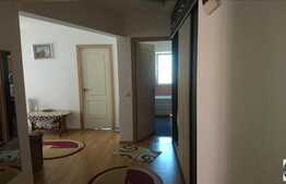 Vanzare apartament 3 camere, 55 mp, decomandat, zona strazii Uliului