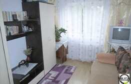 3 camere, decomandat, 2 balcoane, 65 mp, garaj, zona strazii Streiului