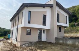 Duplex semifinisat, 4 camere, 170 mp Tauti