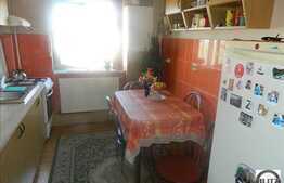 Apartament 3 camere, 65 mp utili, decomandat, garaj, zona strazii Streiului!