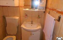 Apartament 3 camere, 65 mp utili, decomandat, garaj, zona strazii Streiului!