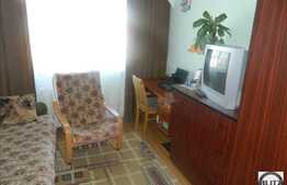 Apartament 3 camere, 65 mp utili, decomandat, garaj, zona strazii Streiului!