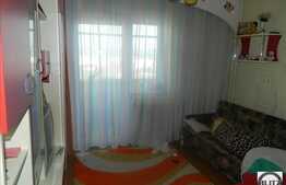 Apartament 3 camere, 65 mp utili, decomandat, garaj, zona strazii Streiului!