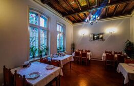 Vilă istorică exlusivistă, 900 mp utili, 1300 mp teren, Sinaia