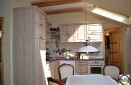 Apartament 4 camere, 88 mp, pe 2 nivele, zona Piata Muzeului!