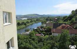 2 camere, 50 mp, decomandat, garaj, boxa la subsol, zona strazii Donath!