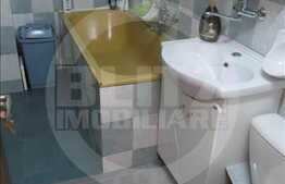 De vanzare apartament 2 camere, 58 mp utili, decomandat, zona Calea Manastur!